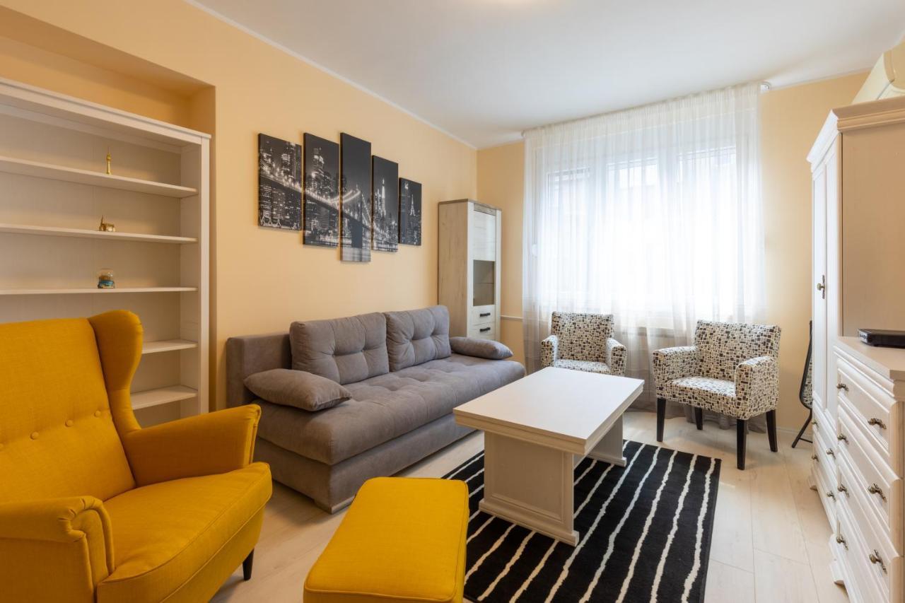 Center Admiral Belgrad