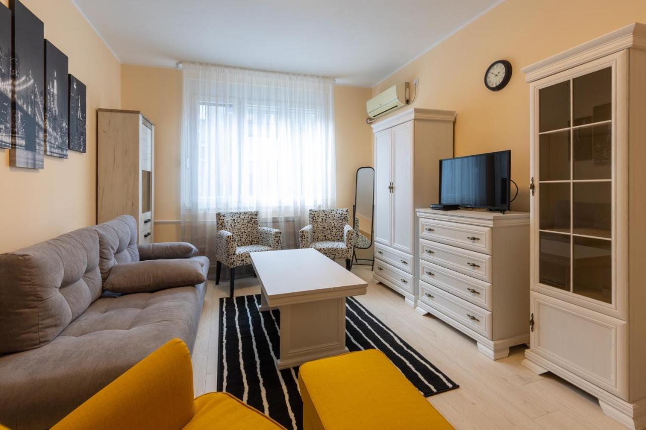 Center Admiral Apartment Belgrade